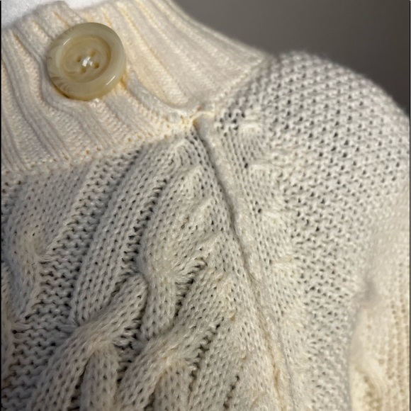 Chico’s Cream Colored Poncho with 3 Buttons!! - Picture 8 of 9